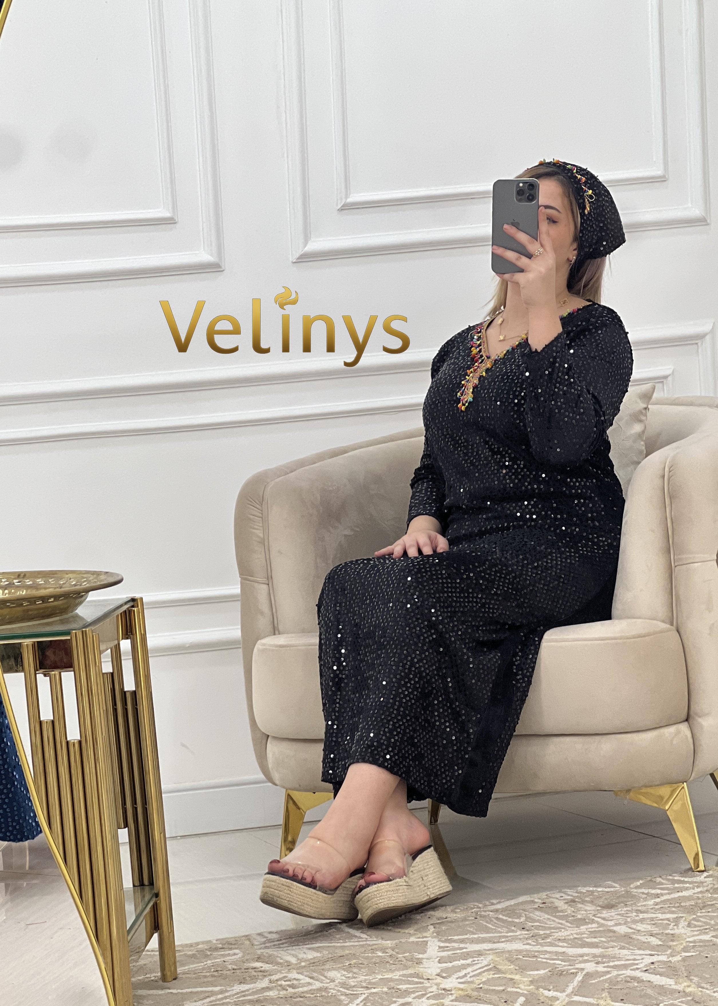 فستان كليوباترا