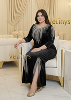 فستان سلطانة طرز فضي