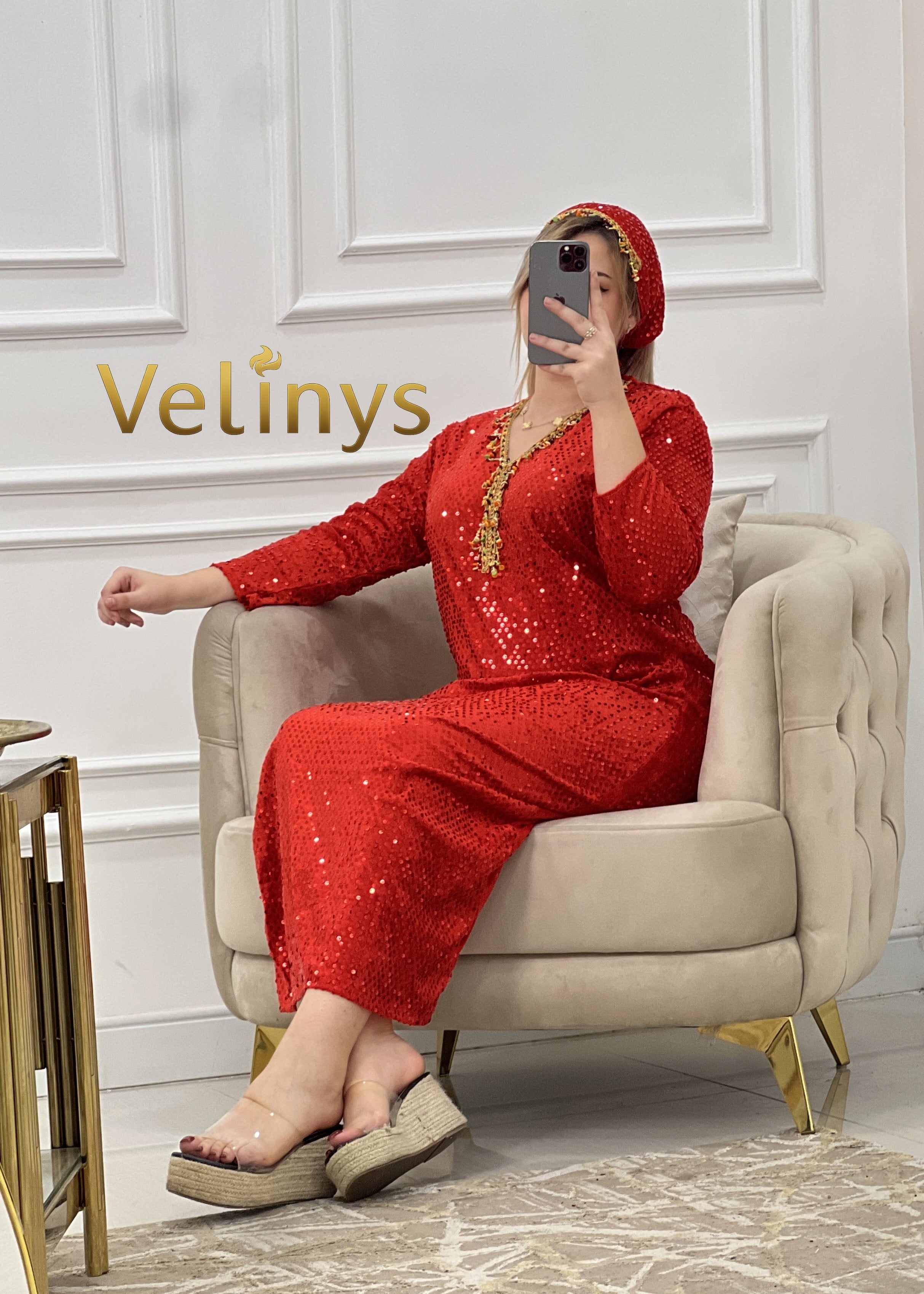 فستان كليوباترا